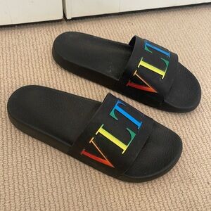 Men’s Valentino Rainbow VLTN slides in size U.S. 10/EU 43